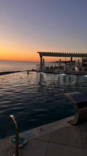 3-к. квартира, 60 м², 1/6 эт.