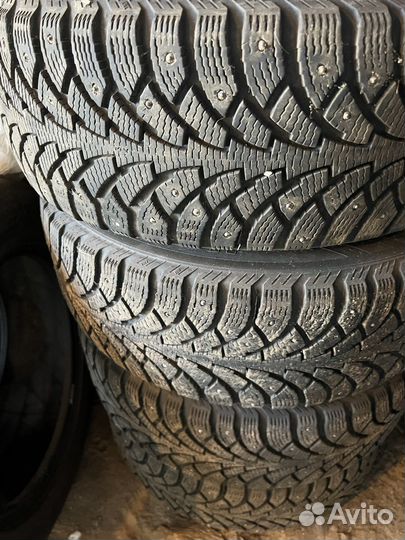 Nokian Tyres Hakkapeliitta 4 205/55 R16 94T