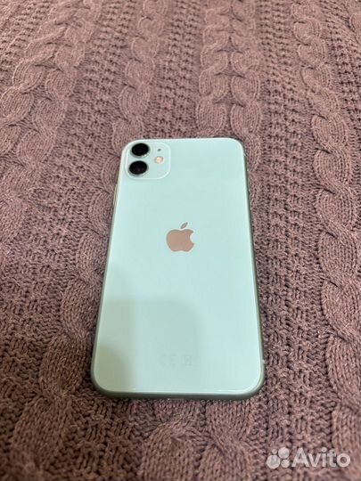 iPhone 11, 64 ГБ