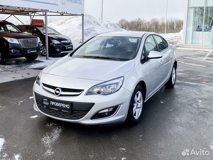 Opel Astra 1.6 МТ, 2013, 89 308 км
