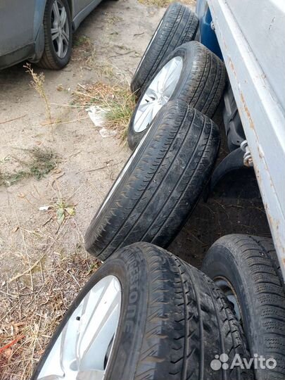 Bridgestone Ecopia EP850 225/60 R17