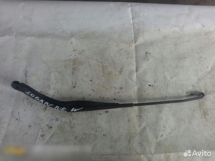 Поводок стеклоочистителя передний правый Renault L