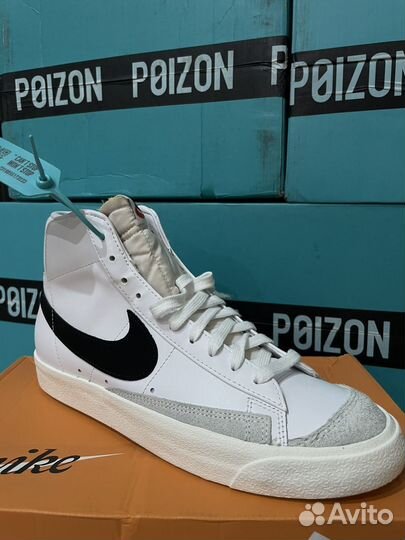 Nike blazer mid 77