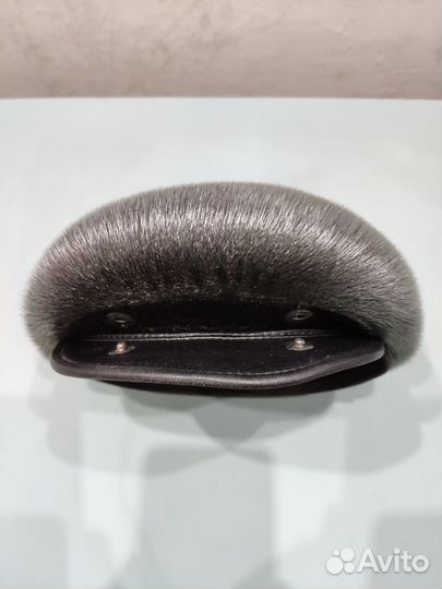 Кепка из меха нерпы