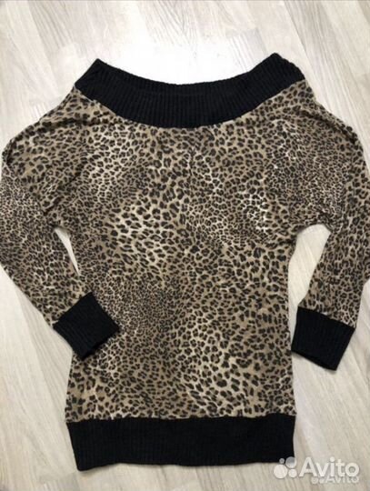 Свитер S/M б/у