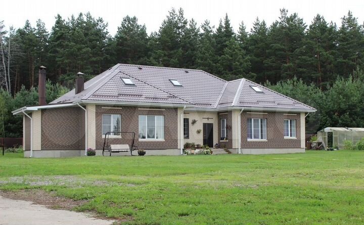 Коттедж 350 м² на участке 45 сот.