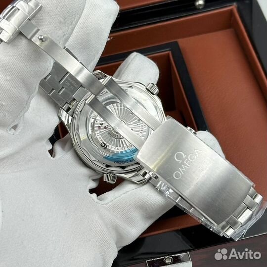 Часы Omega Seamaster Diver 300m Rhodium Dial