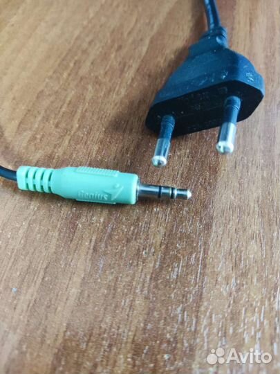 Колонки для компьютера/телефона Genius