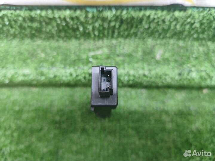 Антенна комфортного доступа BMW 7