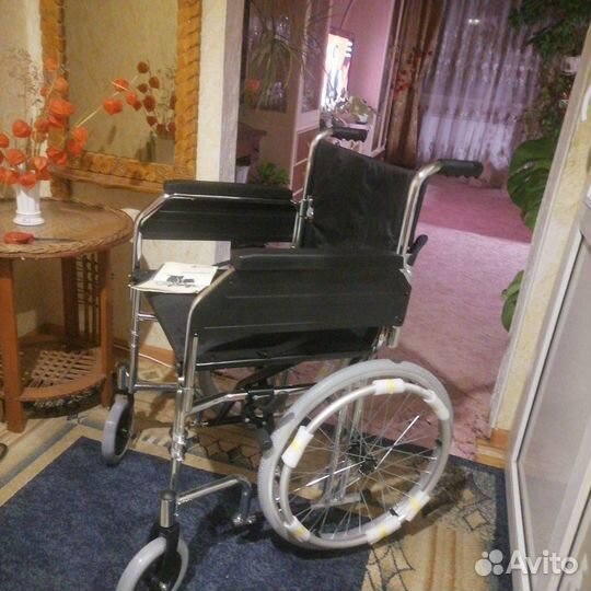 Коляска инвалидная