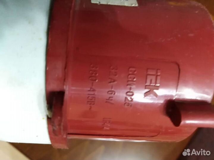 Розетка силовая 32А