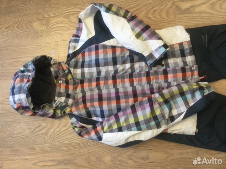 Горнолыжный костюм S-M Helly Hansen