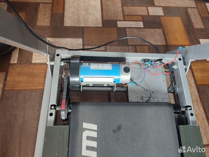 Тренажер беговая дорожка