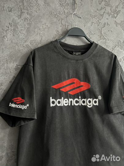 Balenciaga футболка