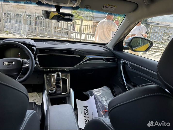 Требуется водитель в штат на авто компании