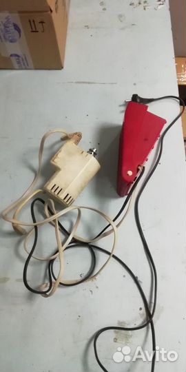 Педаль и двигатель для швейной машинки