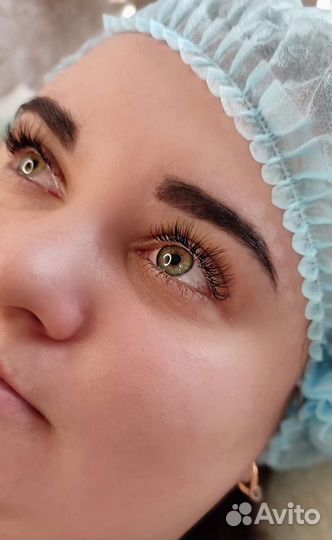 Мастер бровист