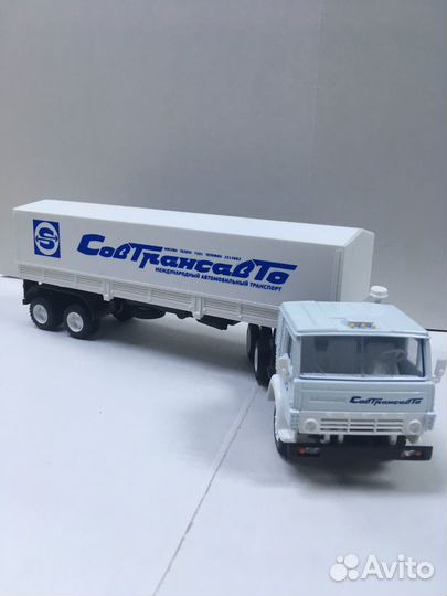 Модели 1:43 камаз