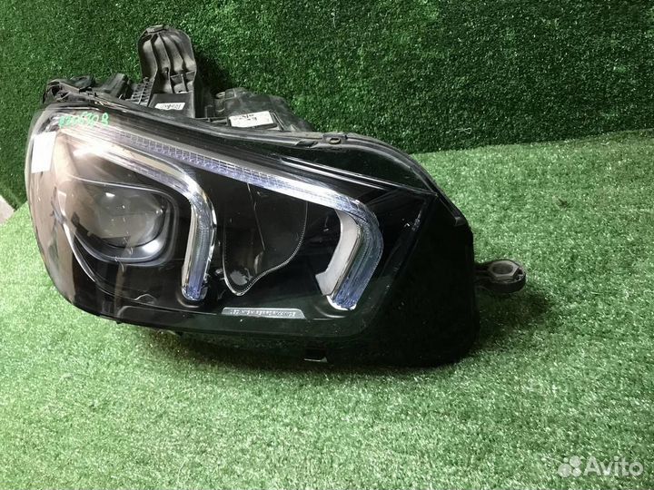 Фара правая Mercedes GLE V167 (2018-2023) LED