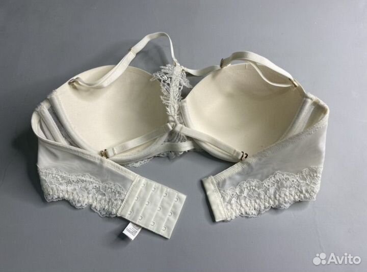 Бюстгальтер intimissimi 80B