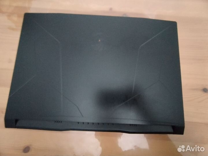 Игровой ноутбук msi bravo 15