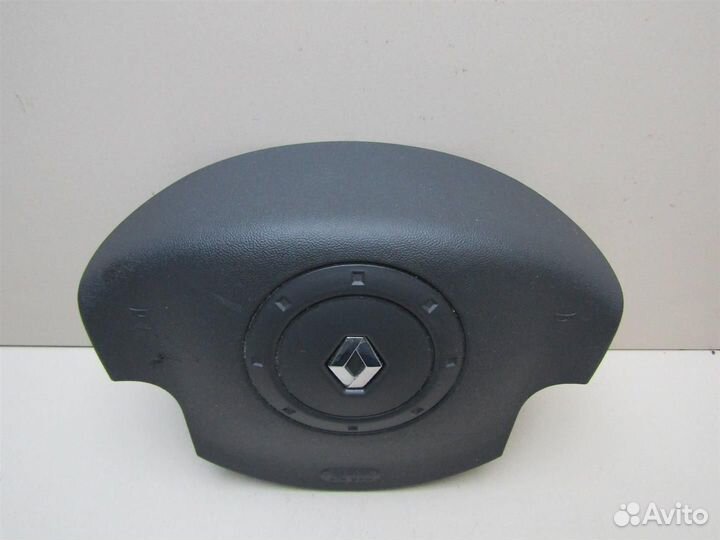 Подушка безопасности в рулевое колесо Renault Sce