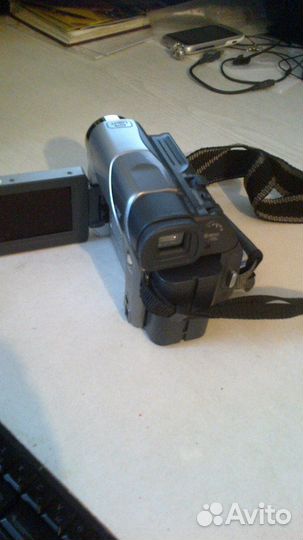 Видеокамара JVC