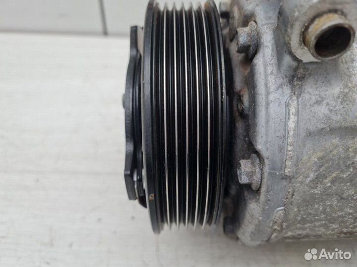 Компрессор кондиционера Land Rover Range Rover