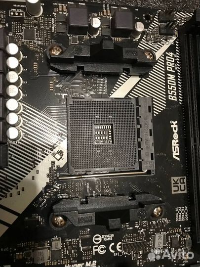 Материнская плата ASRock B550M Pro4