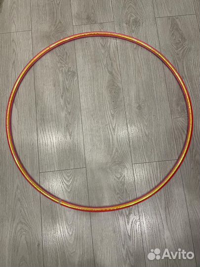 Обруч гимнастический
