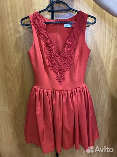 Вечернее платье