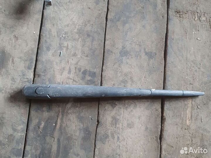 Поводок заднего дворника Kia Ceed 1