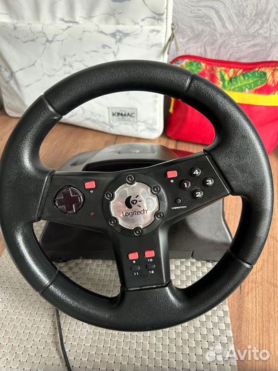 Игровой руль Logitech Formula Vibration Feedback W