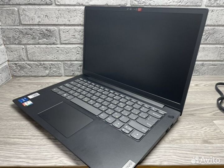 14 Ноутбук Lenovo V14 G2 ITL i5-1135G7 2.4 Ghz