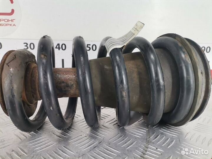 Стойка амортизатора Chevrolet Tahoe GMT900 2007