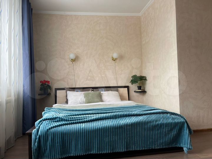 2-к. квартира, 68 м², 9/10 эт.