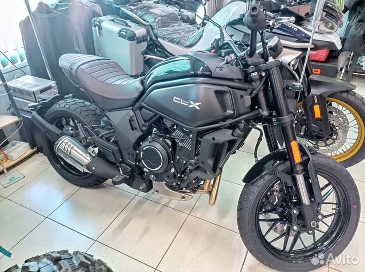 Cfmoto 700CL-X Heritage (ABS)