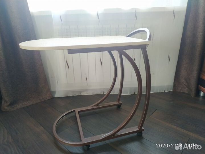 Столики подкатные диванные в стиле лофт