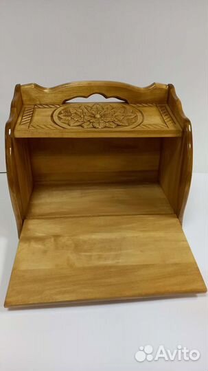 Хлебница деревянная