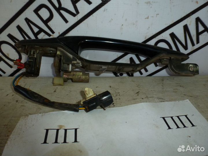 Ручка двери Митсубиси Ланцер 9