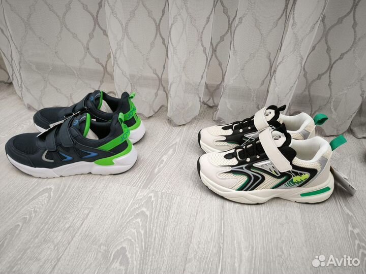 Кроссовки новые 38р