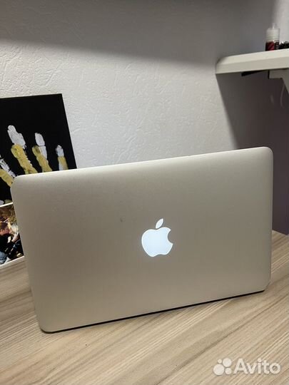 Apple MacBook Air 13 (2012mid)