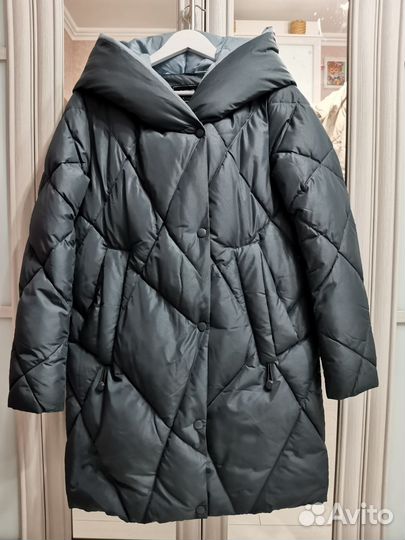 Пуховик зимний женский 42