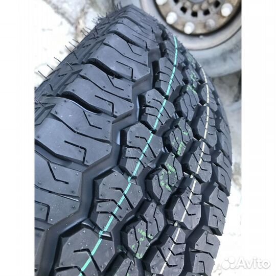 Tracmax X-Privilo AT01 255/70 R15 112H