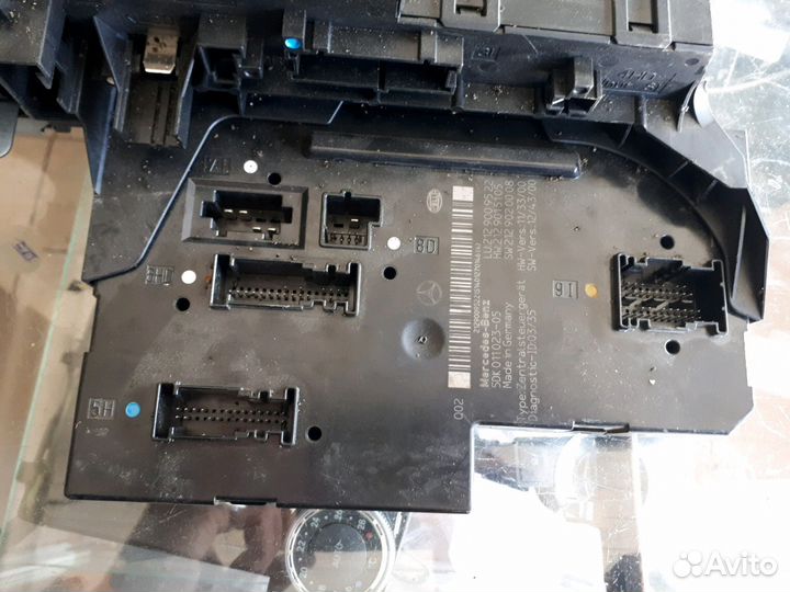 Блок предохронителей SAM задний на мерседес W212 2