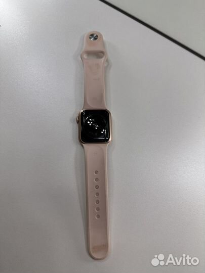 Часы apple watch 4 40 mm