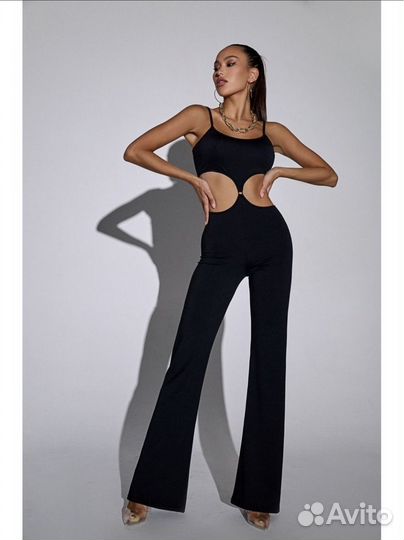 Комбинезон женский