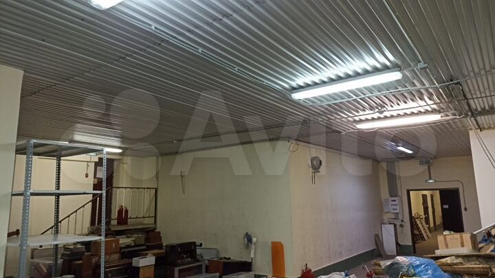 Склад, 1300 м²