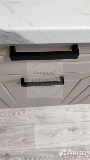 Кухонный гарнитур новый