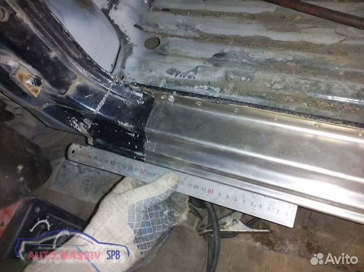 Ремонтные пороги Toyota Cresta 5 (X100) дорест